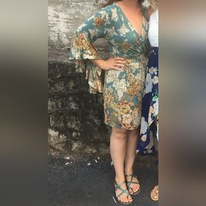 Gorgeous floral sage Angie dress, size medium